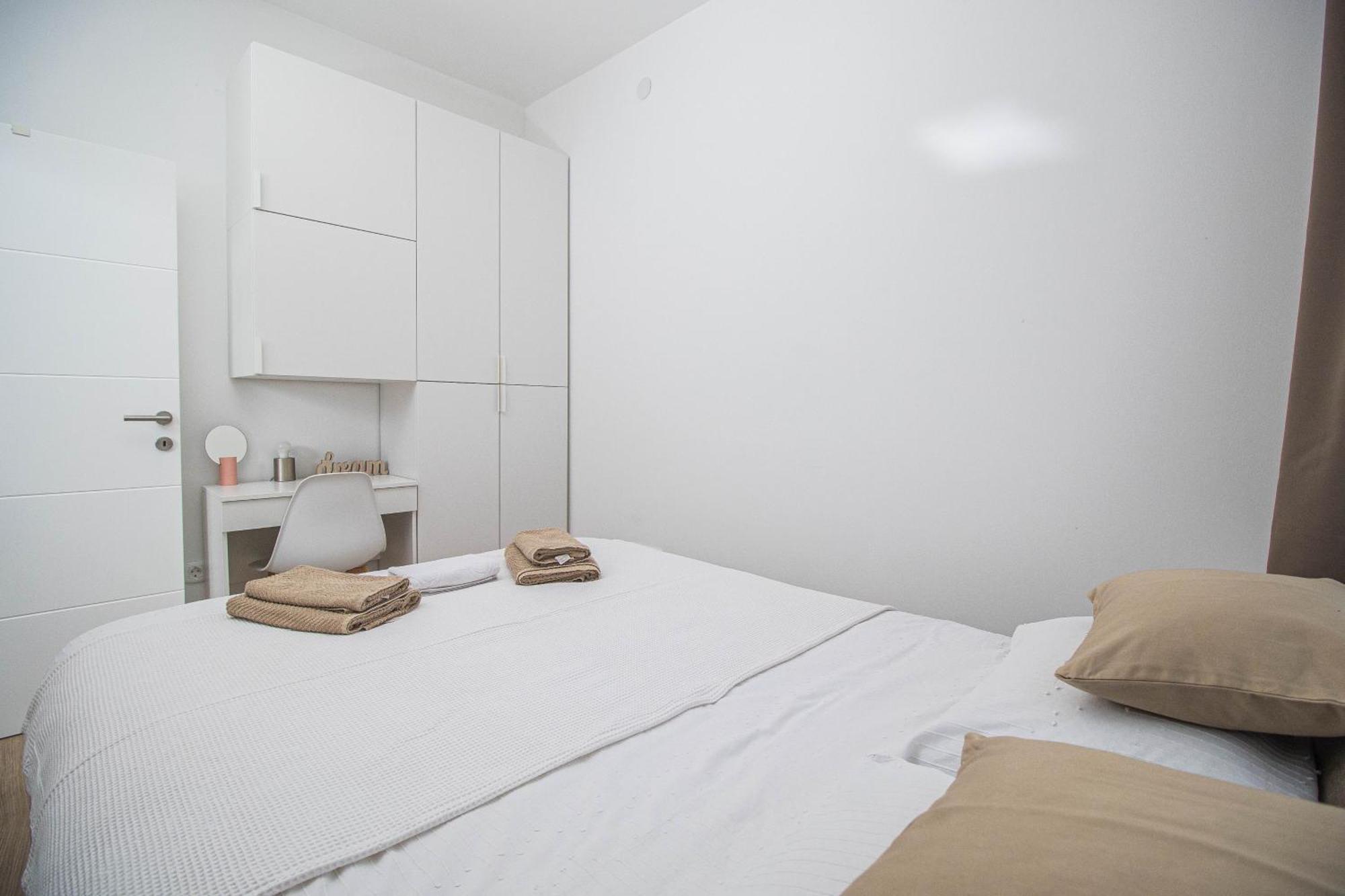 Apartment Maki